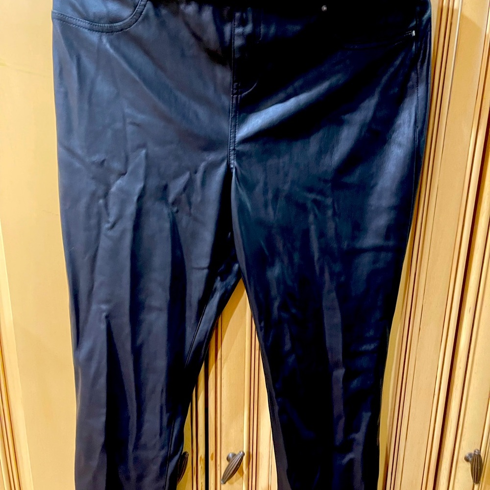 Leather pants, never worn